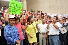 Revisar&aacute; Blanca Alcal&aacute; caso por caso de despedidos del gobierno