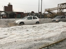 Calles y avenidas se tiñeron de blanco