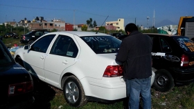 Autos particulares enviados al corralon