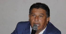 Lozano se ha dedicado a hacer campa&ntilde;as negras truqueando una fotograf&iacute;a 