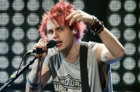 Guitarrista Michael Clifford.