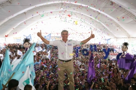 El candidato se compromete a llevar el progreso a todos los municipios de la Sierra Nororiental