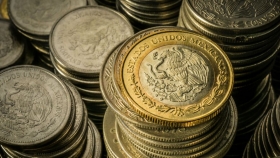 La moneda se depreci&oacute; 1.96% o 38 centavos
