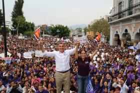 Tony Gali creará red estatal de estancias infantiles en apoyo a las poblanas