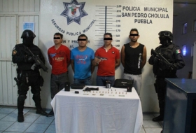 Detenidos con armas de fuego