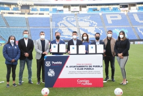 Eduardo Rivera y Club Puebla se unen por la infancia, juventud y mujeres del municipio