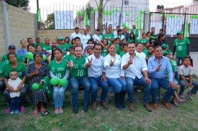 Resaltó la importancia de regresarle la política a los ciudadanos 