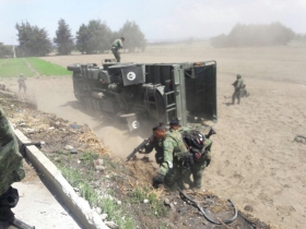 Tras el percance ocho militares presentaron lesiones leves y fueron atendidos 