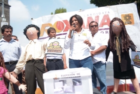 Roxana Luna cierra campa&ntilde;a electoral con la inauguraci&oacute;n de la estatua del &ldquo;Buen Ciudadano&rdquo;