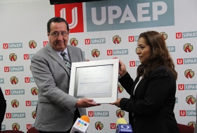 Entregan certificado de salud