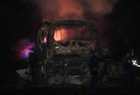 Fatal accidente deja 20 muertos calcinados